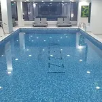 Azizi - Pool & Prima Linie La Plaja شقة Năvodari