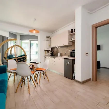 Apartment Azizi - Pool & Prima Linie La Plaja Navodari